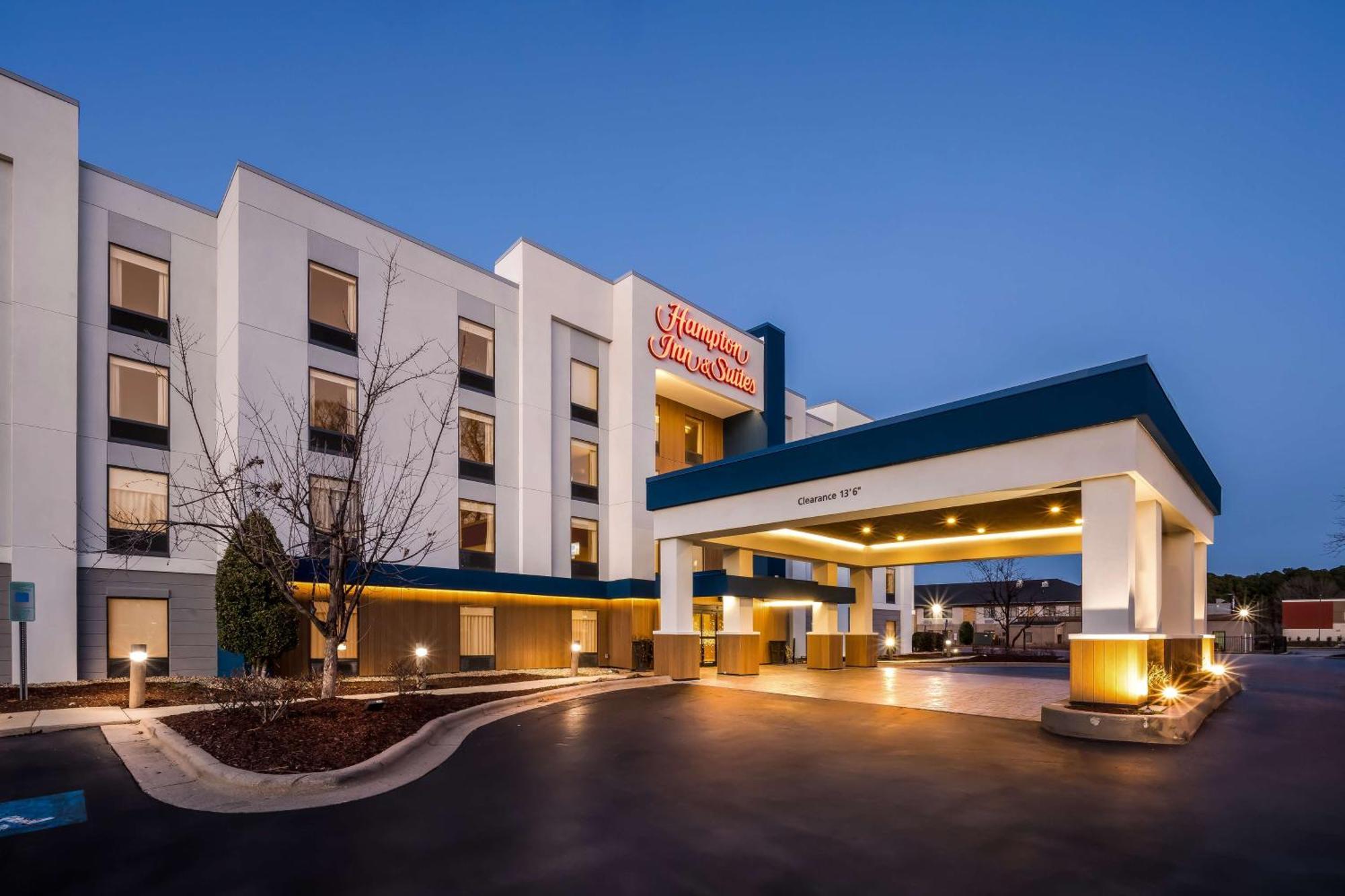 Hampton Inn & Suites Wilson I-95 Extérieur photo